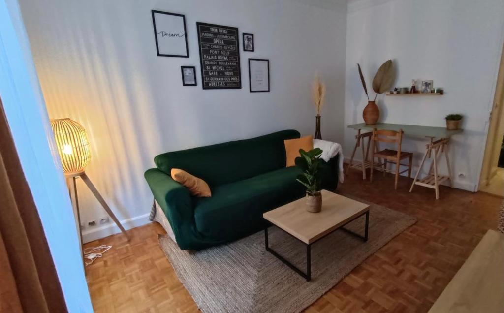 Appartement Au Coeur De Paris A 1 Kilometre De La Tour Eiffel Exterior photo